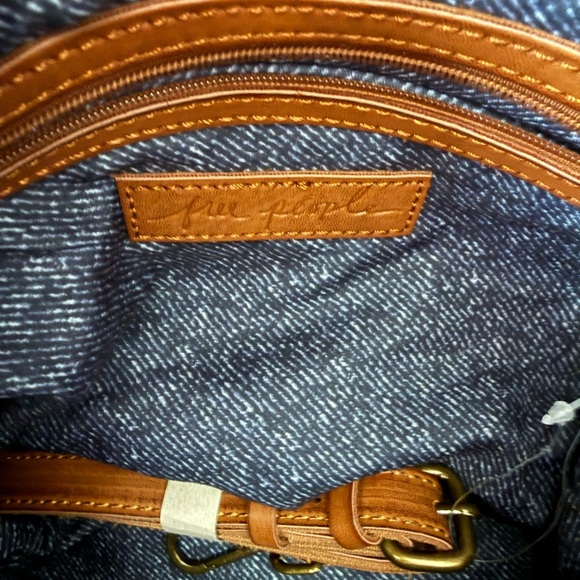 Free People Golden Valley Vegan Messenger Black - Picture 6 of 6